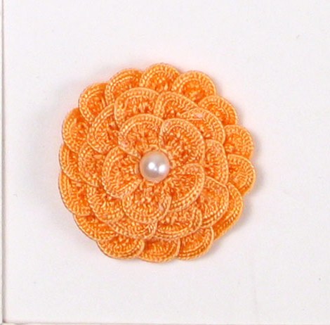 E5560 Peach Pearl Crochet Ribbon Floral Applique 1.5\