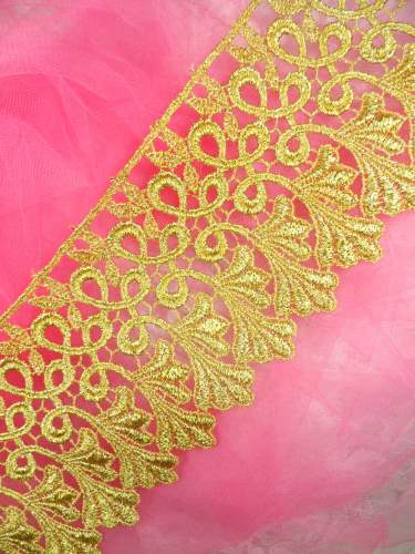C184 Metallic Gold Venice Lace Sewing Trim 4\