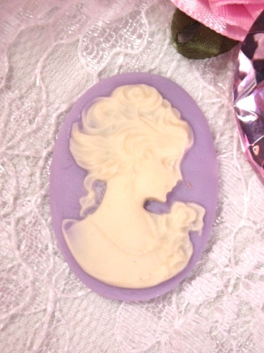 CB12  Lavender Ivory Victorian Cameo Bead 1 7/8