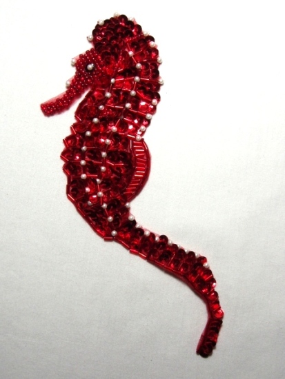 Red Seahorse 7 Sequin Beaded Applique  K8626