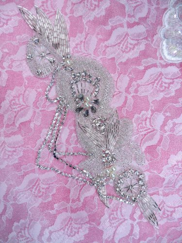 DH36 Pearl Dangle Applique Crystal Clear Rhinestone Silver Beaded Patch 9.5\