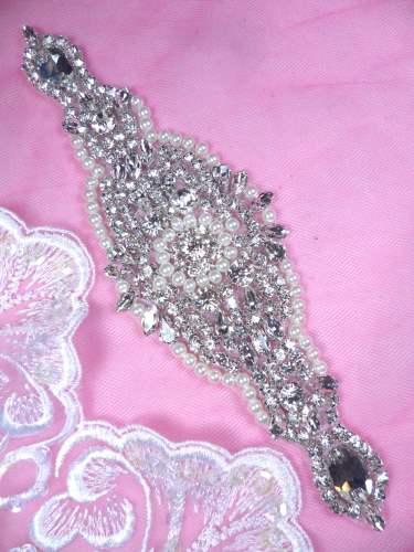 DH47 Pearl Applique Crystal Clear Rhinestone Patch 7.75