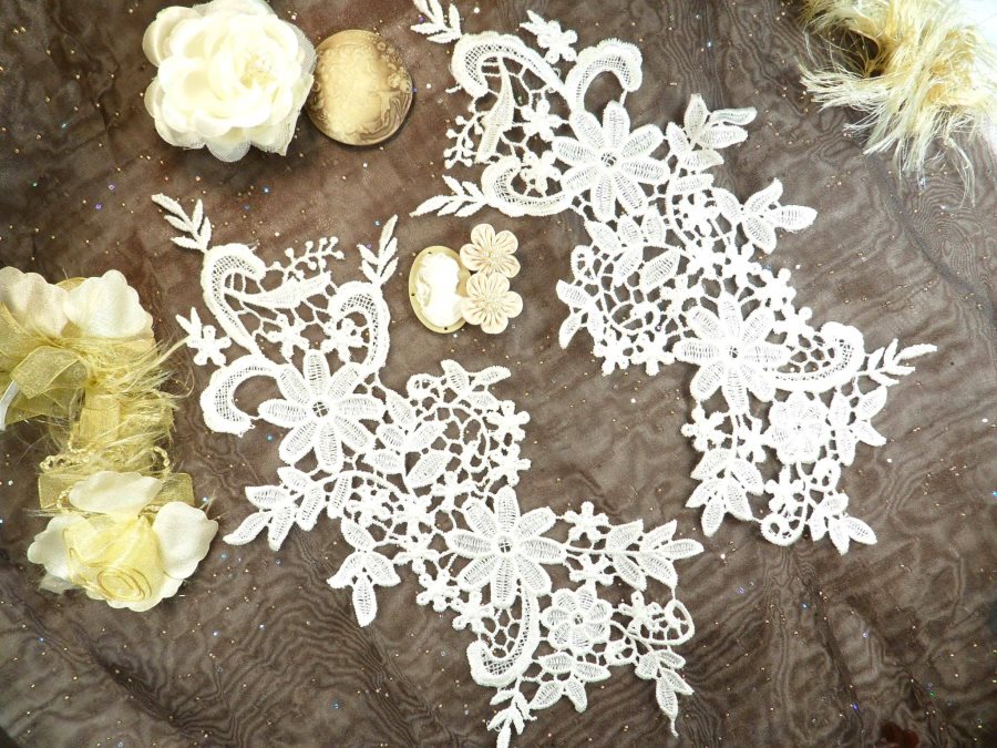 Appliques Embroidered Lace Ivory Floral Venice Mirror Pair Motifs 12.5 (DH79X)