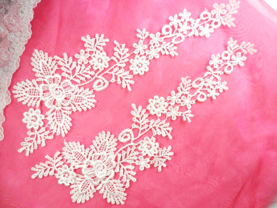 Embroidered Lace Appliques White Floral Venice Lace Mirror Pair 15 (DH85X)