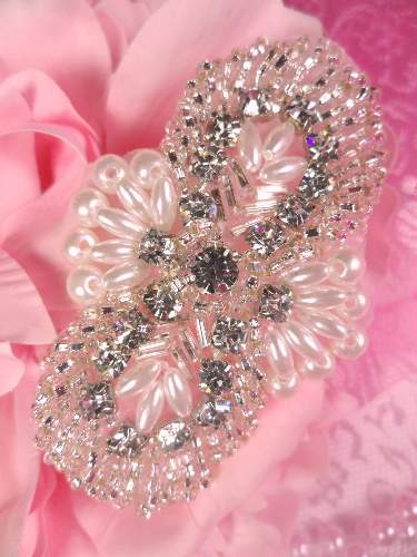 FS04RS Silver Beaded White Pearl Crystal Rhinestone Applique 2.75\