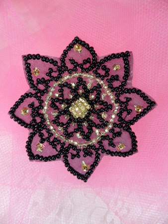 FS1113 Black and Gold Sun Beaded Applique 2.5