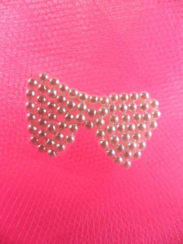 FS346B White Pearl Bow Beaded Applique 1.25\