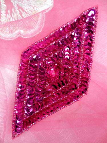 FS475L Fuschia Diamond Sequin Beaded Applique 5\