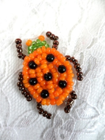 FS645 Ladybug Beaded Applique 2