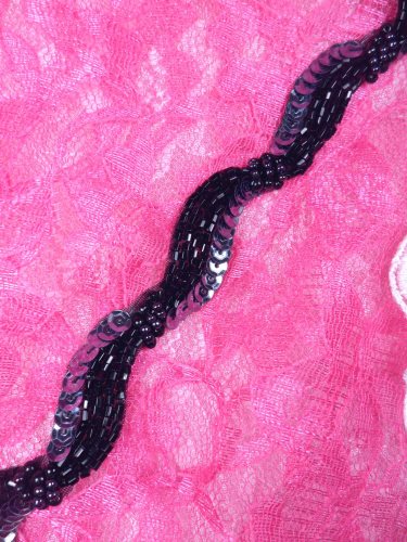 FSVT01 Black Gunmetal Wavy Beaded Sequin Trim