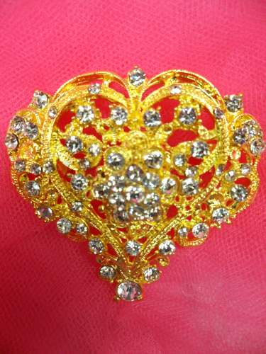 GB259 Crystal Rhinestone Brooch Pin Gold 2.25\