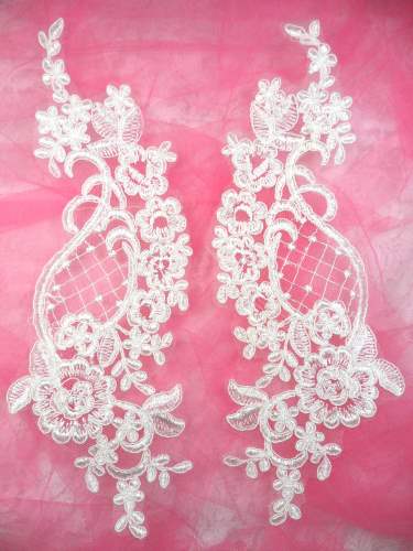 BL76 White Floral Venise Lace Mirror Pair Appliques 10.5