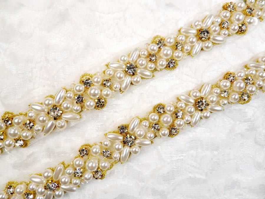 Crystal Rhinestone Gold Pearl Trim (GB623)