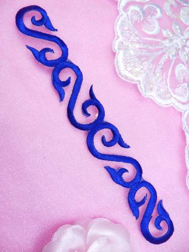REDUCED RMGB92 Blue Iron On Designer Embroidered Applique 7.25