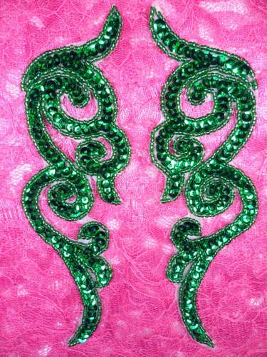 Green Sequin Appliques Designer Scrolls Mirror Pair Clothing Patch 7 JB233X