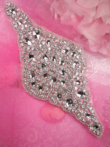 JB48 Hot Fix Silver Beaded Crystal Rhinestone Applique 7\