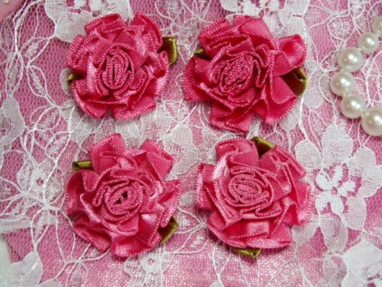 L22  Lot of 4 Mauve Floral Rose Flower Appliques 1.5