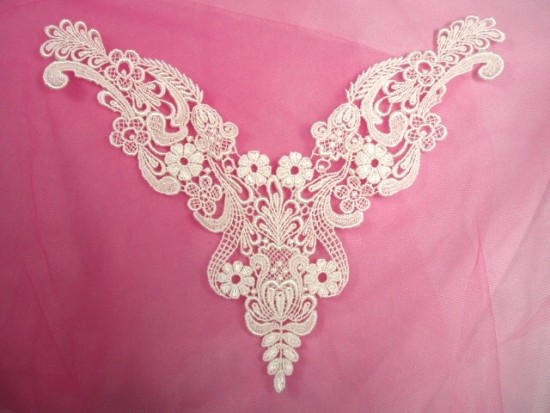 F13 Ivory Venice Lace Yoke Collar Applique 11