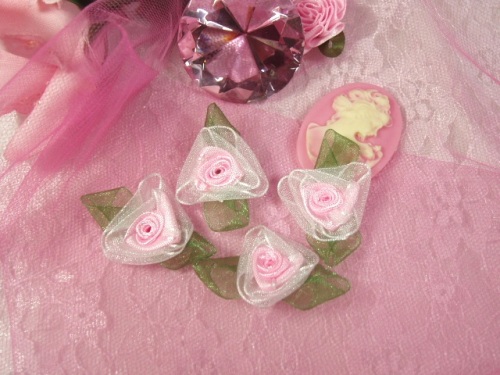 L53  Set of ( 4 ) Pink Ribbon Roses 1.5\