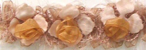 E5665 Cream Champagne Rose Floral Stretchy Sewing Trim
