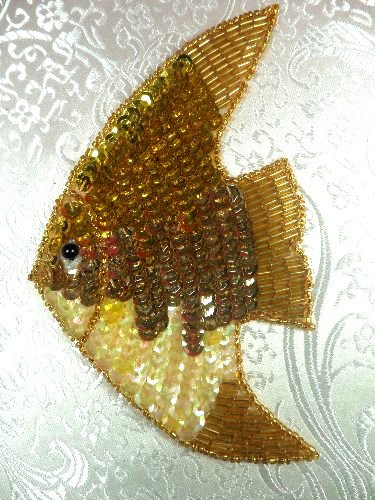 LC1571 Gold Fish Medium Sequin Beaded Applique 5.5