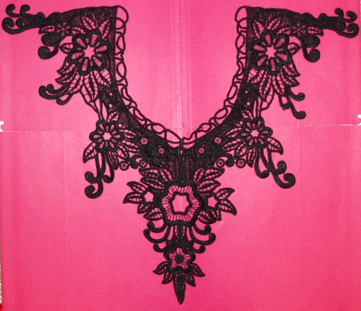 F15  Black Yoke Collar Venise Lace Applique  20