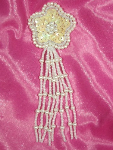 MA42 White & Ivory Sequin Beaded Dangle Applique 4.25