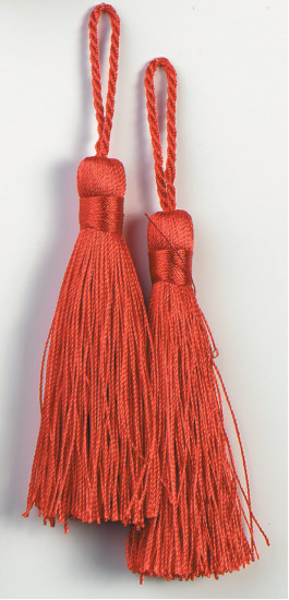 E5524  Set of Two Red Tassels 3.75