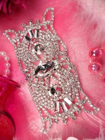 TS103 Owl Eyes Silver Crystal Rhinestone Applique Embellishment 4.5