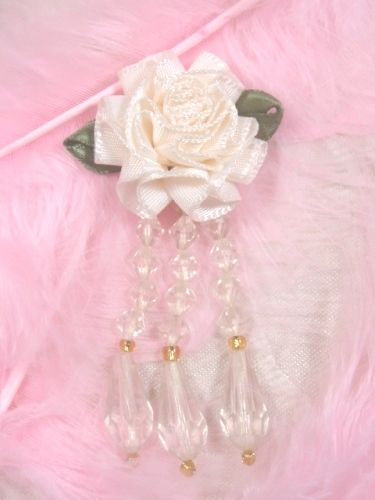 VD1  Ivory  Floral Dangle Beaded Applique 3