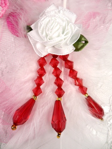 VD1 White Red Floral Dangle Beaded Applique