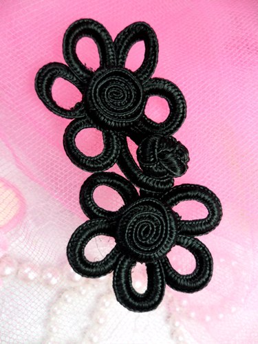 W42 Black Frog Button Closure 3