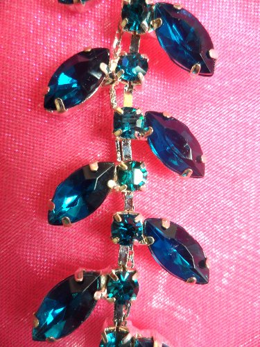 XR115  Turquoise Rhinestone Leaf Vine Trim \Bryanna\