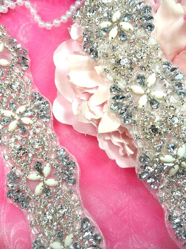 XR122 White Silver Beaded Crystal Rhinestone Trim