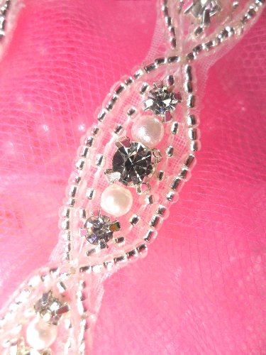 XR219 35 Pearl Trim Crystal Clear Rhinestone Silver Beaded