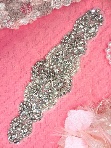 XR228 Bridal Motif Silver Crystal Clear Rhinestone Applique w/ Pearls 7.75