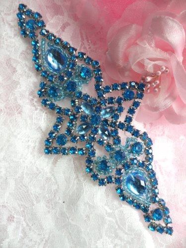 XR313 Turquoise Beaded Rhinestone Applique 6\