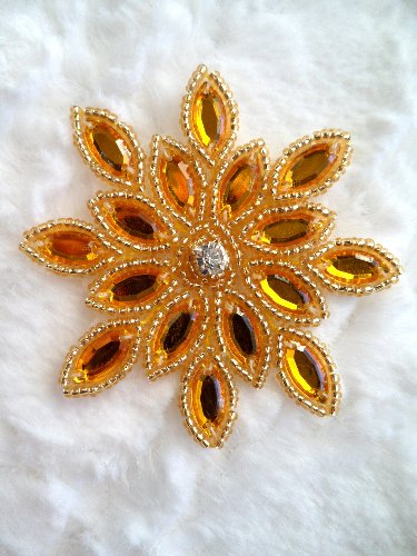 XR32 Applique Gold Beaded Snowflake Rhinestone Center 3\
