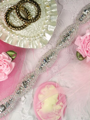XR60 Crystal Clear Rhinestone Beaded Trim