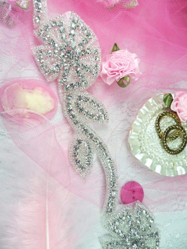 XR62 Crystal Clear Rhinestone Silver Beaded Floral Vine Trim
