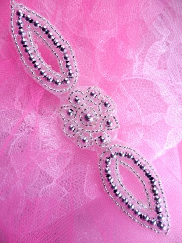 XR96 Silver Flower Beaded Applique 5\
