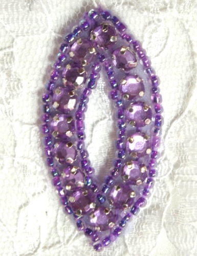 Lavender Rhinestone Jewel Eye Applique 1.25 A0474B