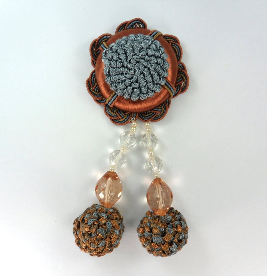 Medallion Multicolored Beaded Tassel 5.75 F51