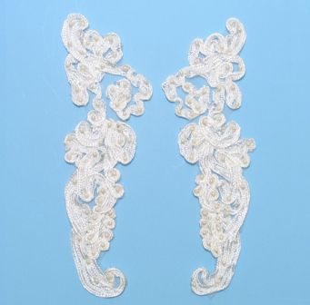 E3704 Ivory Floral Venise Lace Mirror Pair Pearl Appliques 9.25\
