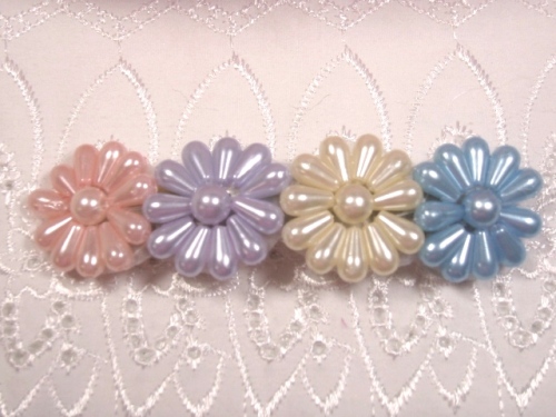 HB7  Pearl Beaded Hair bow
