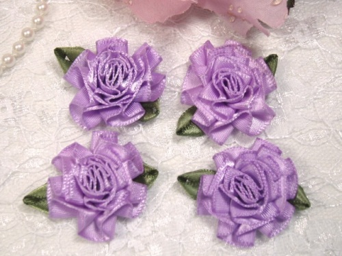 L22  Lot of 4 Lavender Floral Rose Flower Appliques 1.5