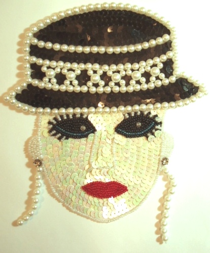 LC60 Lady with Hat Sequin Beaded Applique 8