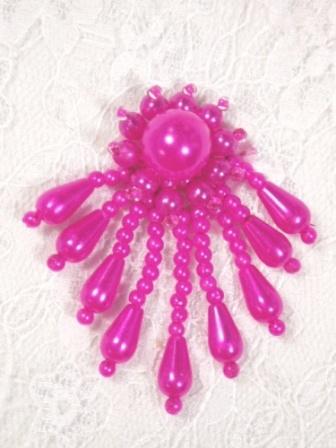 0043  Fuchsia Dangle Beaded Applique 2"