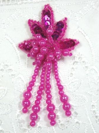 0073 Fuchsia Leaf Dangle Sequin Beaded Applique