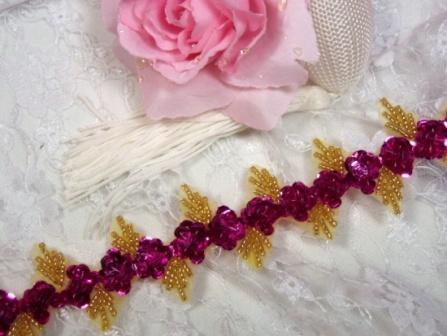 0256  Fuchsia and Gold Flower Sequin Beaded Trim